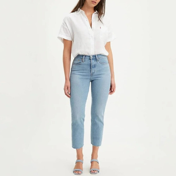 Levi's Wedgie  Straight Raw Hem Jeans - Picture 1 of 16